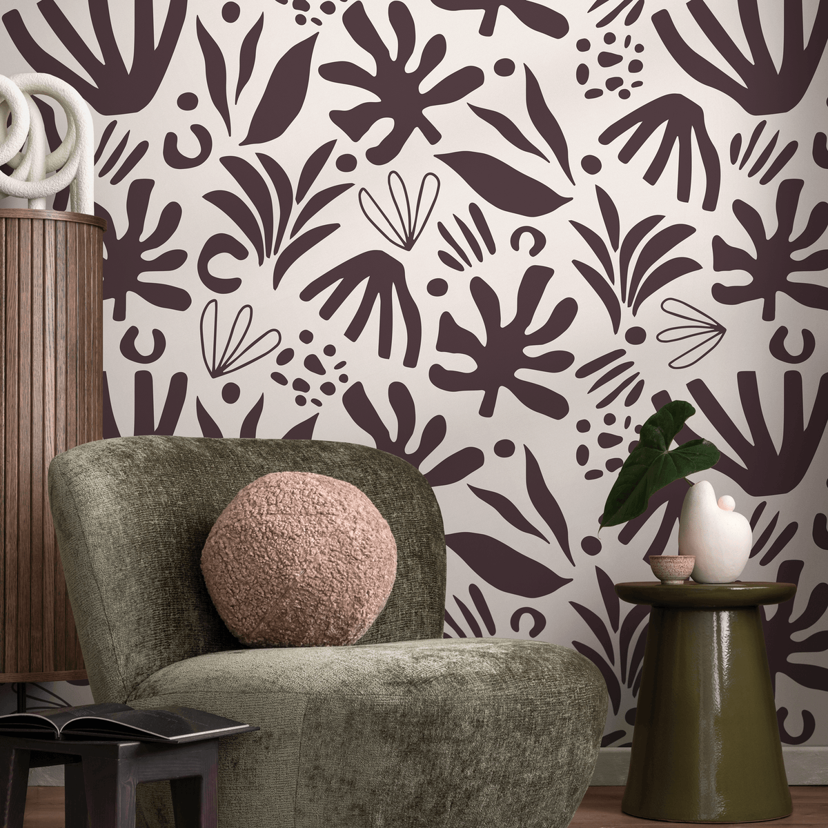 Abstract Wallpaper with a Modern Leaf Cutout Motif in Deep Brown and Beige - detail view