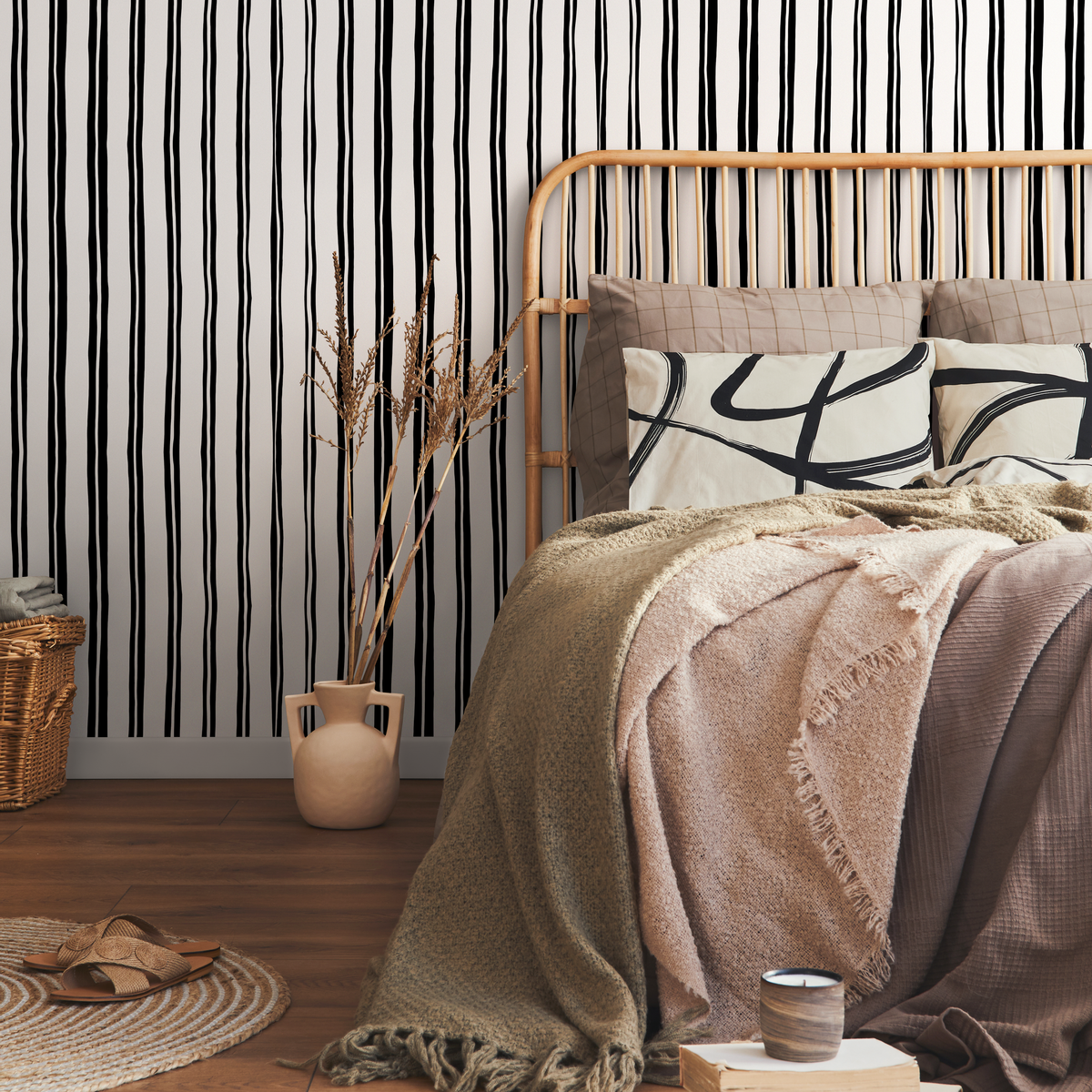 Striped Wallpaper with Wavy Vertical Lines in Black and White - detail view