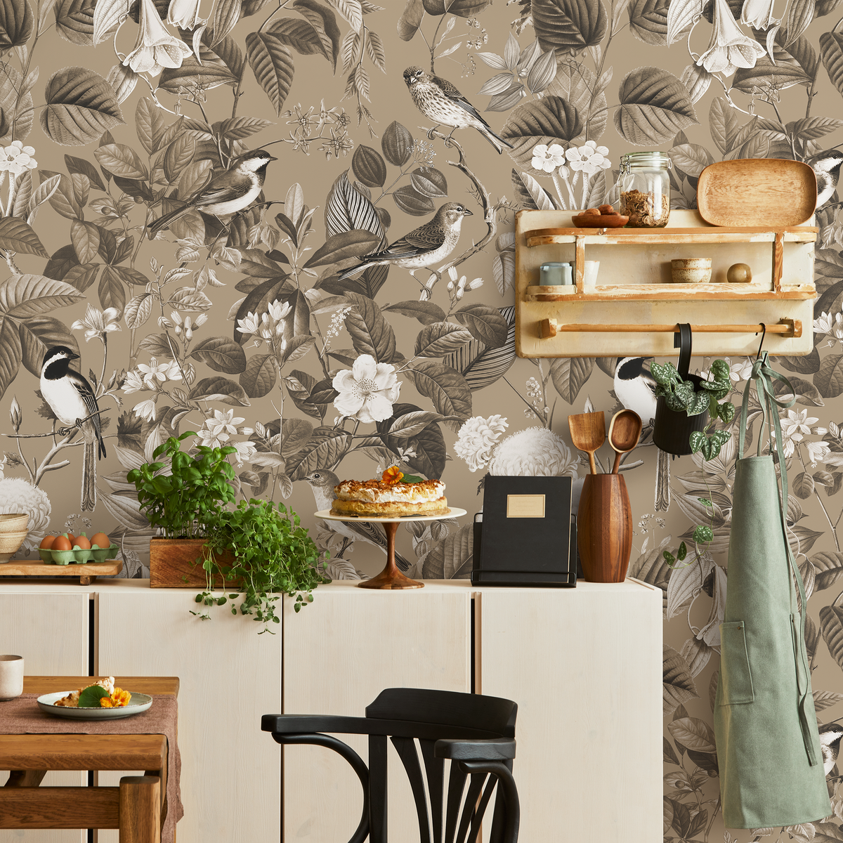 E109 C - All Channels Image 1