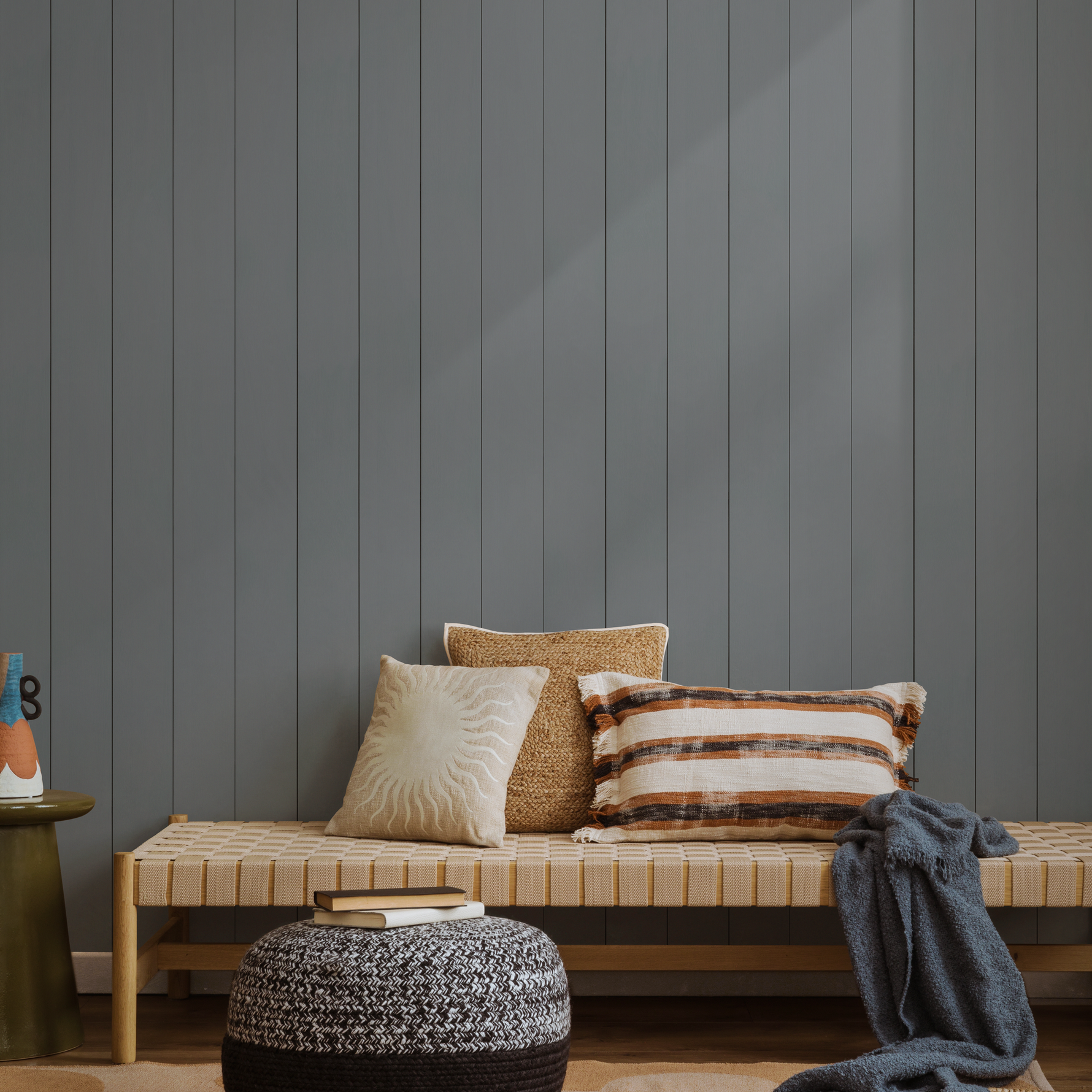 E563 - All Channels Image 2