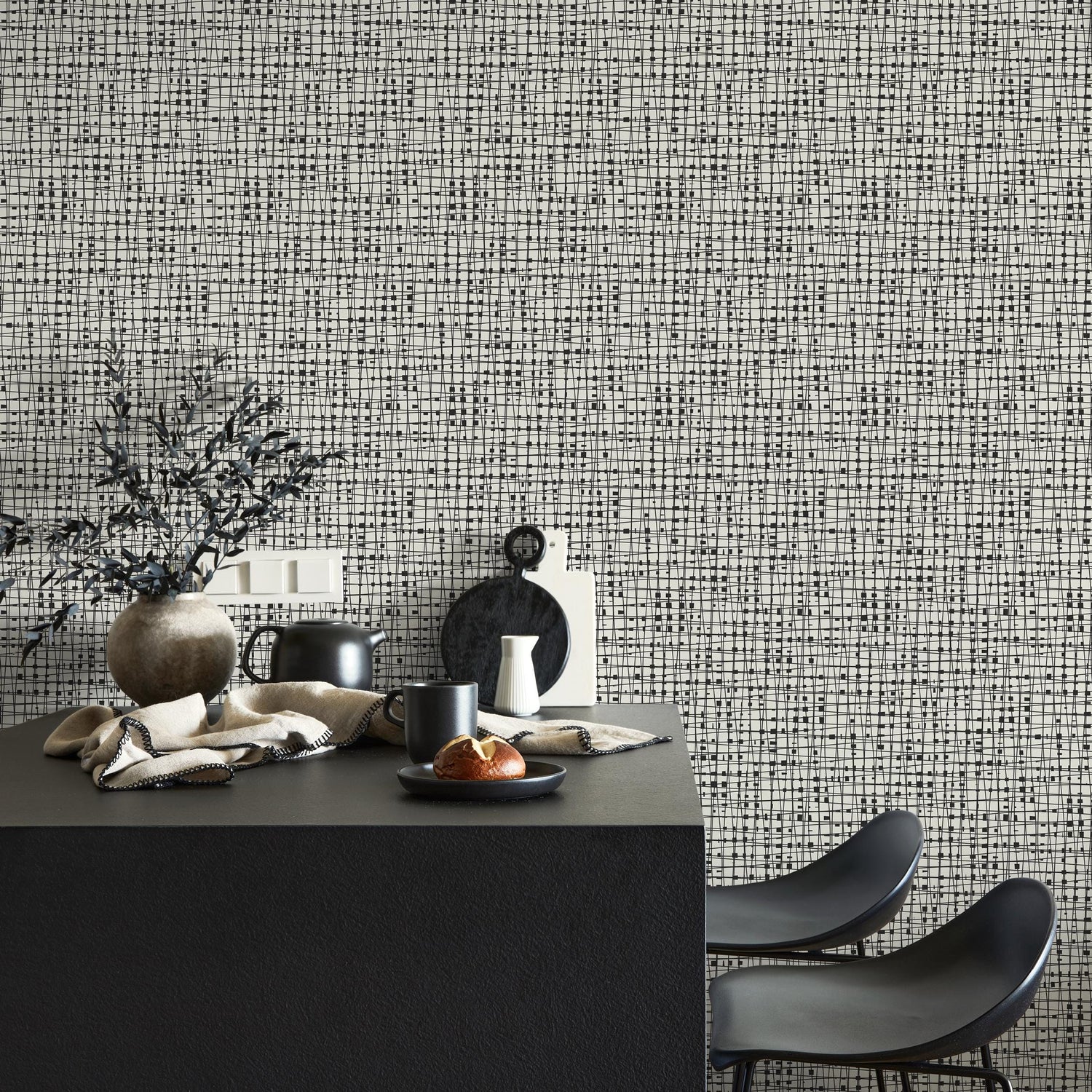 Removable Wallpaper / Black & Off White Plaid Pattern Wallpaper / Contemporary wallpaper / Traditional or Self Adhesive Wallpaper - E032
