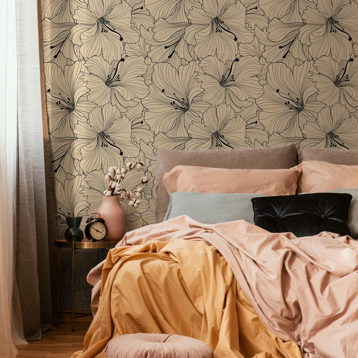 Lily Wallpaper Vintage Peel and Stick Wallpaper for Home Decor Floral Design: Colorful Ivory Blooming Spring Garden - E034