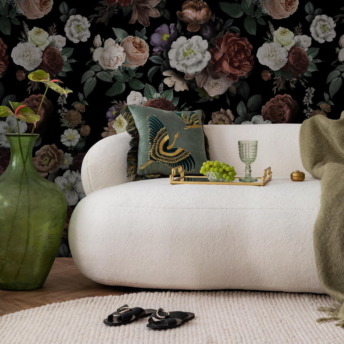 Dark Blossom Wall Mural, Elegant Dark Floral Wallpaper - Bold and Beautiful Design - E047