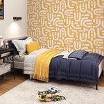 Lavender Color Brush Stroke Labyrinth Pattern Wallpaper / Minimal design abstract pattern Traditional or Removable Wallpaper - E090