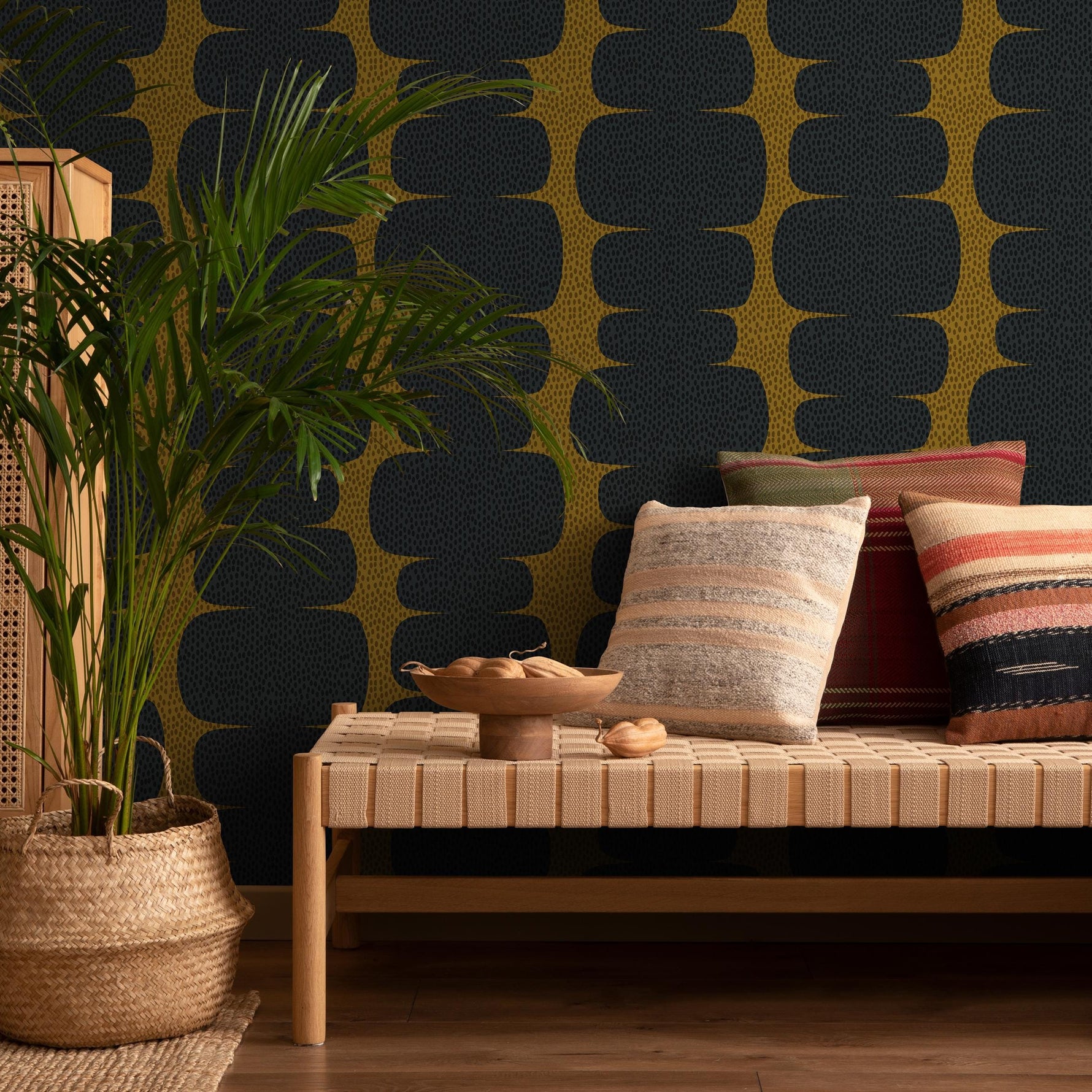 Peel and stick wallpaper with abstract shapes in navy blue, cream background wallpaper, retro style wall decal, temporary wallpaper - E094