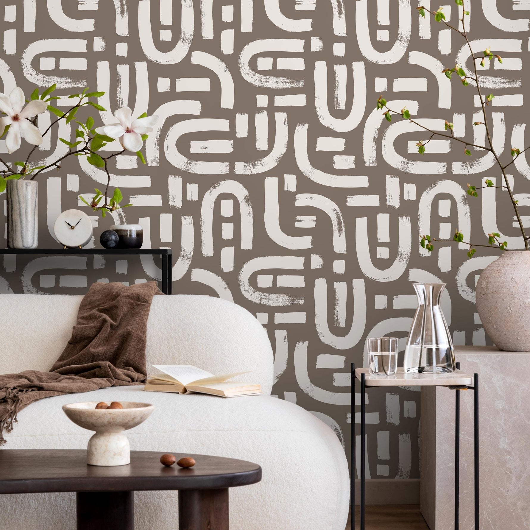 Lavender Color Brush Stroke Labyrinth Pattern Wallpaper / Minimal design abstract pattern Traditional or Removable Wallpaper - E093