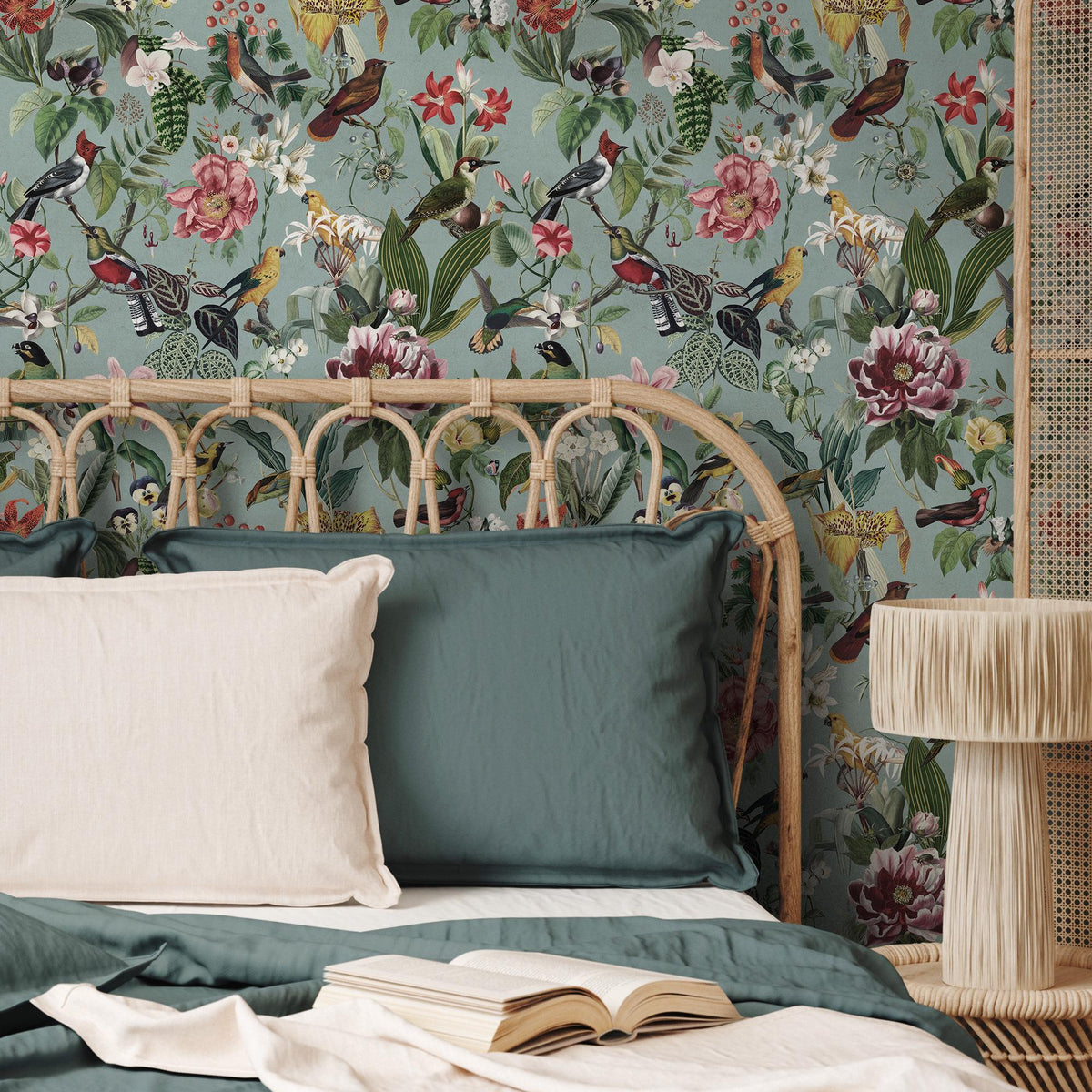 Bird Wallpaper Traditional Wallpaper Removable Peel and Stick Wallpaper, Self Adhesive, Renter Friendly, Feminine Green Wallpaper - E119