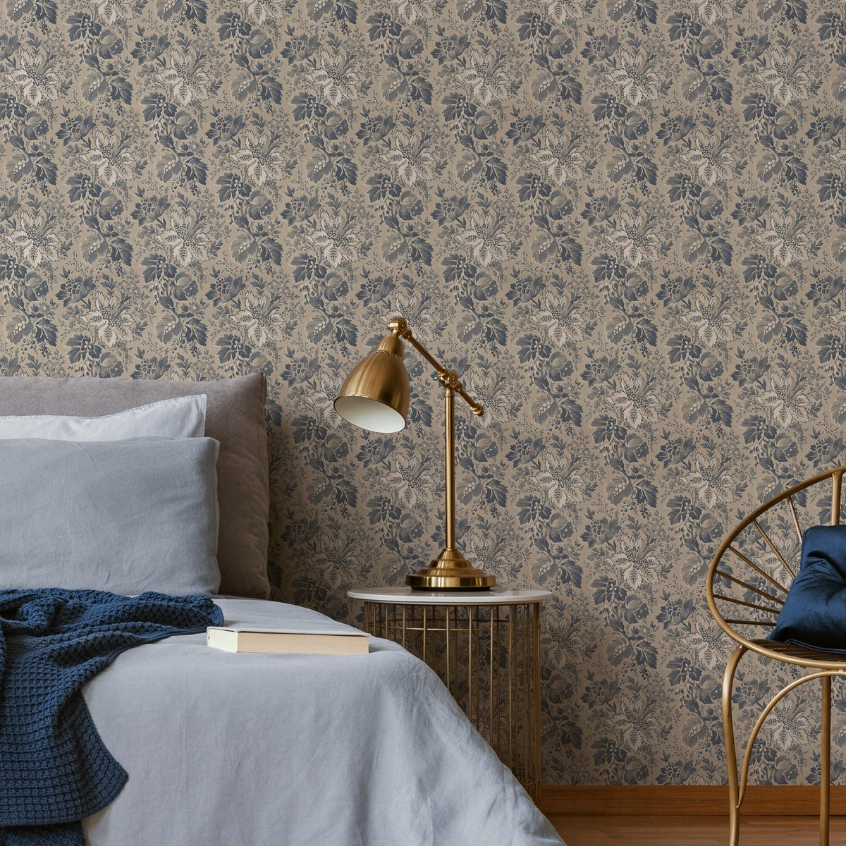 Botanical Wallpaper with a Vintage Leaf Motif in Blue, Grey, and Beige - E133 B