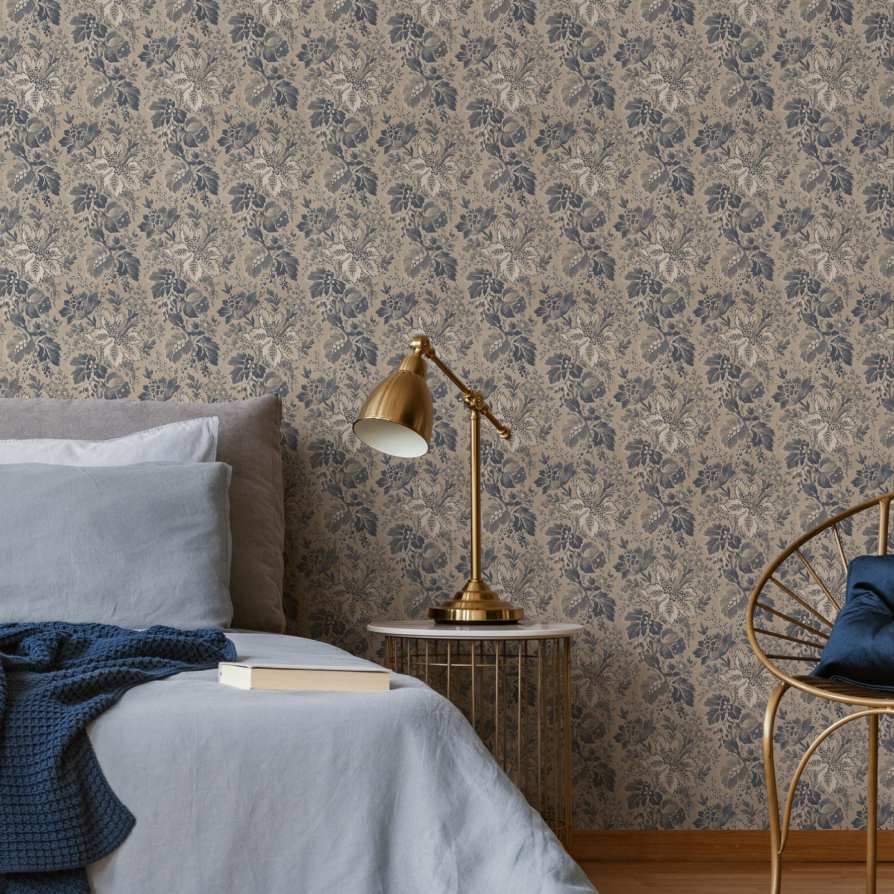 Botanical Wallpaper with a Vintage Leaf Motif in Blue, Grey, and Beige - E133 B