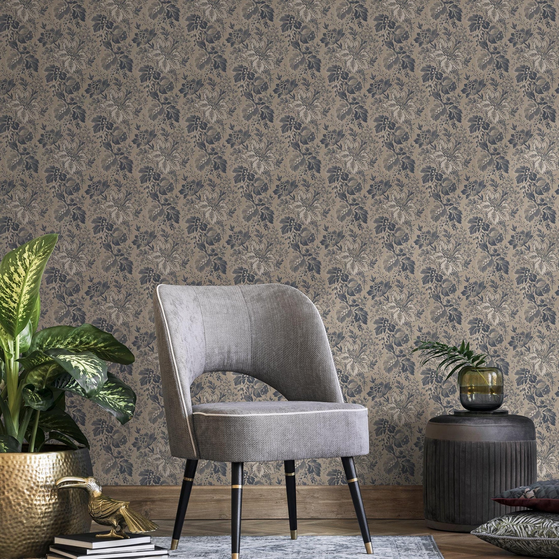 Botanical Wallpaper with a Vintage Leaf Motif in Blue, Grey, and Beige - E133 B