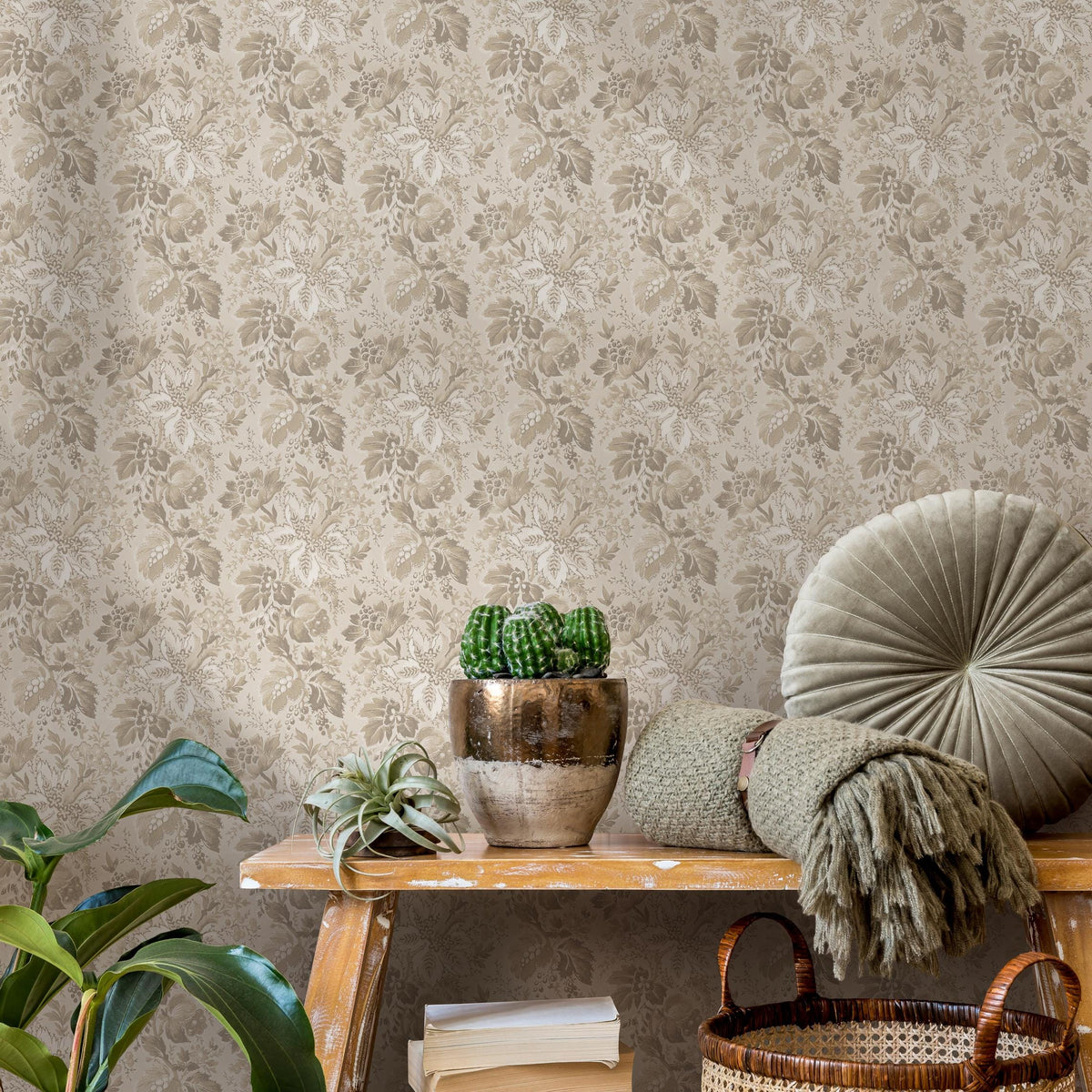 Damask Wallpaper with a Vintage Botanical Motif in Beige and Taupe - E133 C