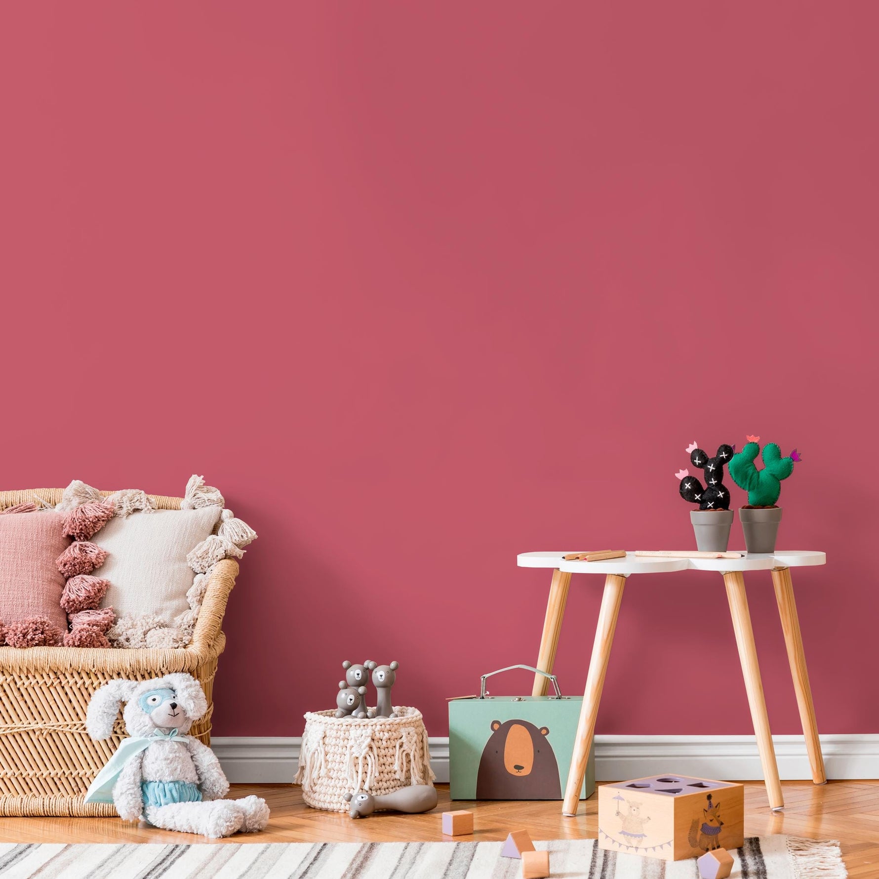 Rosewood Blush Wallpaper / Solid Color / A Rich Modern Hue in Deep Rose and Muted Red - E153