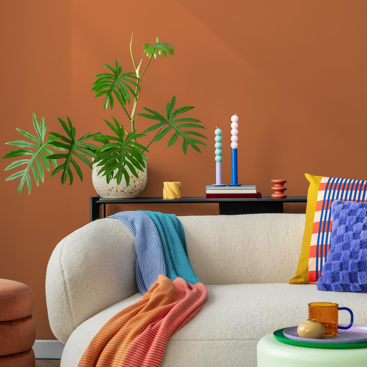 Sunbaked Orange Wallpaper / Solid Color / A Modern Minimalist Design in a Warm Terracotta and Clay Hue - E148