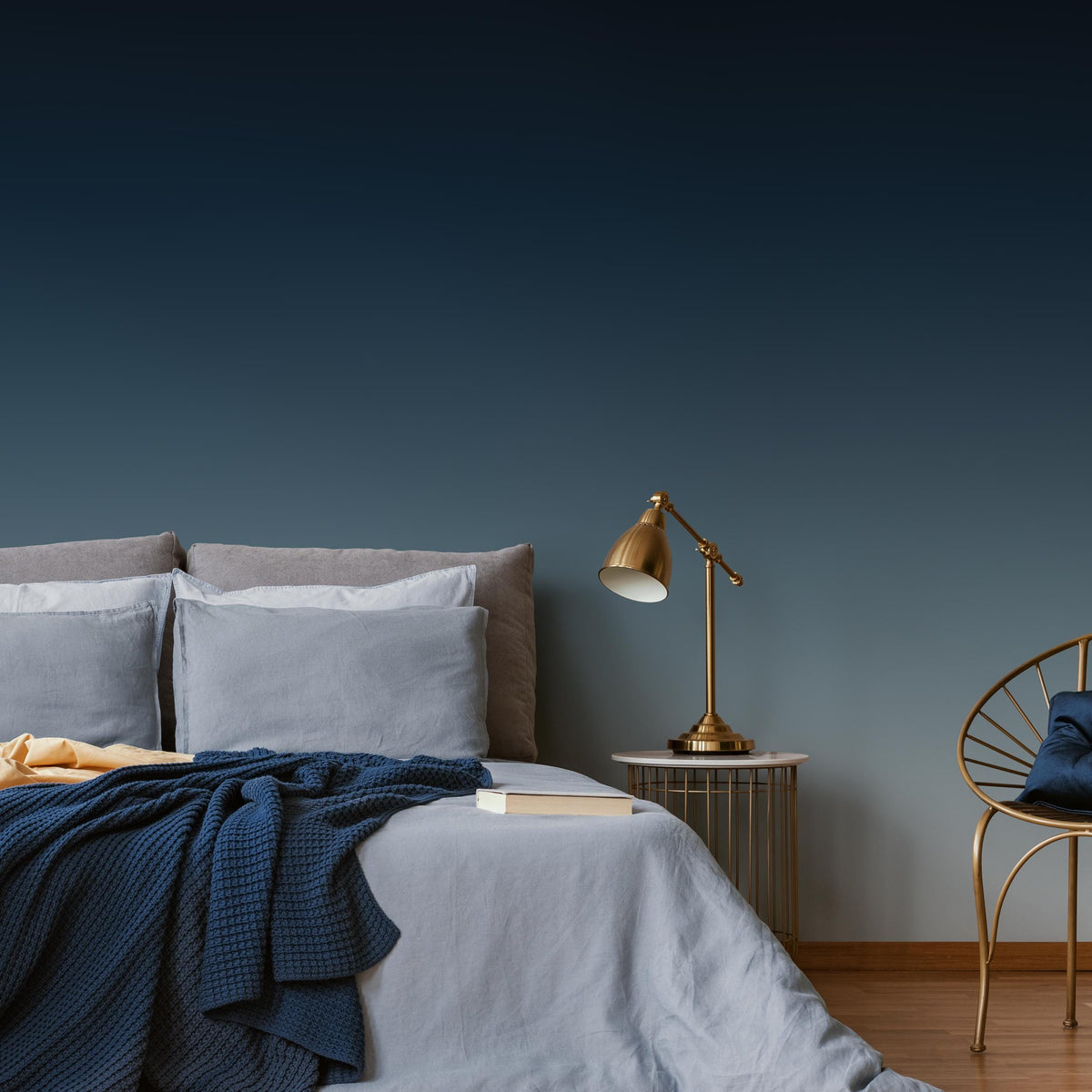 Ombre Wallpaper with a Dark Blue to Gray Gradient - E255