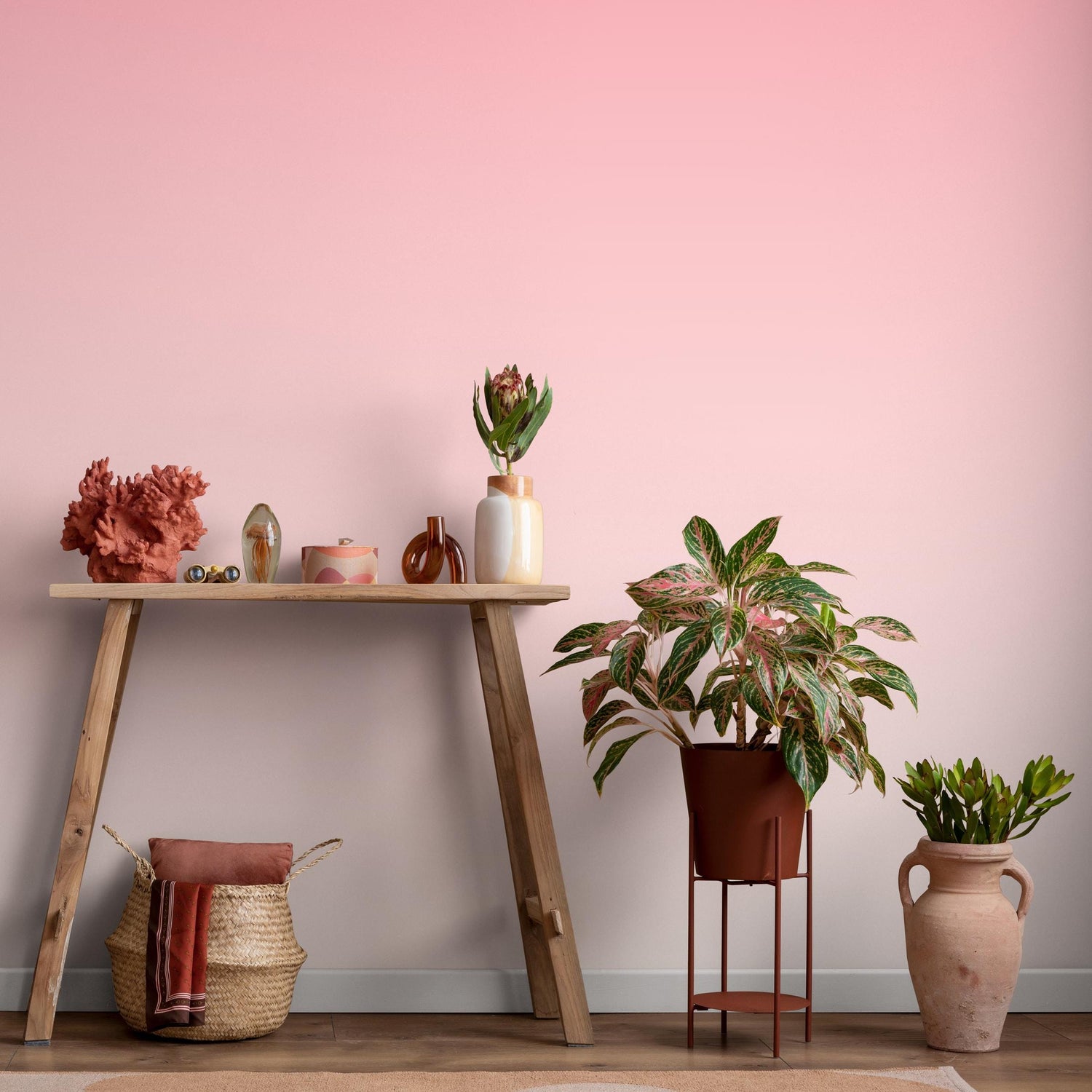 Ombre Wallpaper Featuring a Smooth Gradient in Pink - E250