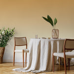 Ombre Wallpaper with a Subtle Gradient in Yellow and Ochre - E252