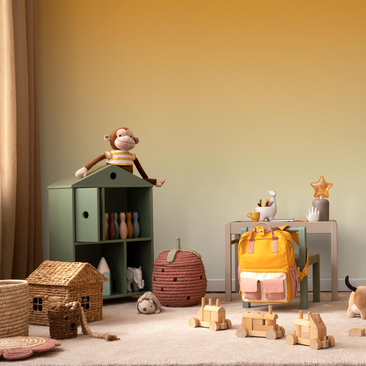 Ombre Wallpaper with a Warm Gradient in Yellow and Orange - E275