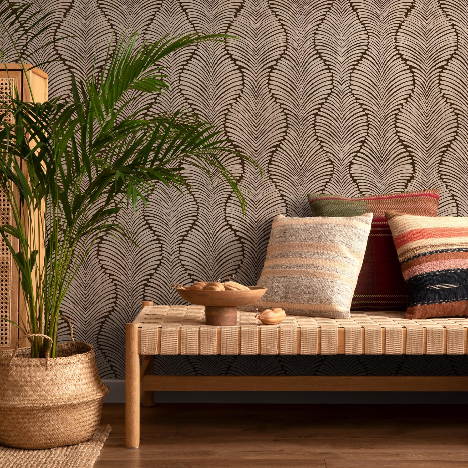 Art Deco Wallpaper with a Scalloped Feather Motif in Brown and Beige - E131 A