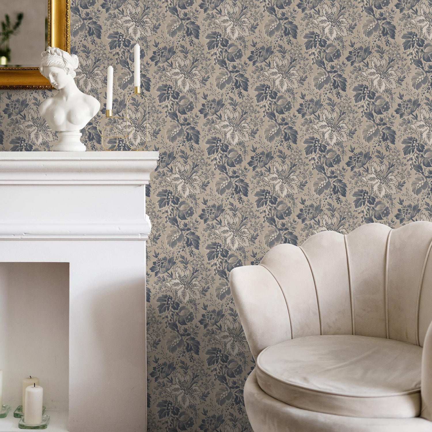 Botanical Wallpaper with a Vintage Leaf Motif in Blue, Grey, and Beige - E133 B