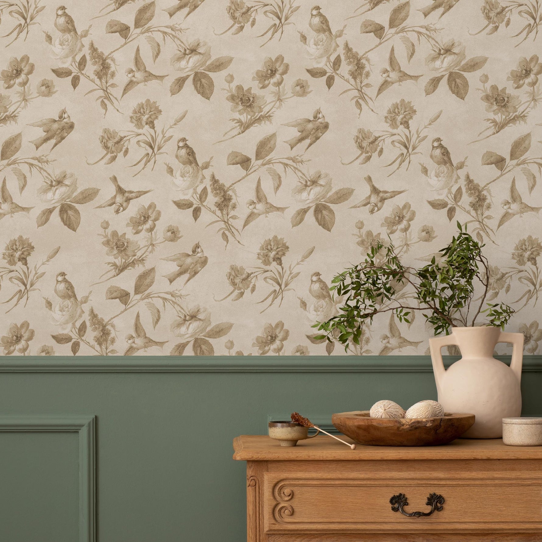 Vintage Wallpaper with a Bird and Floral Motif in Beige and Brown - E135 B
