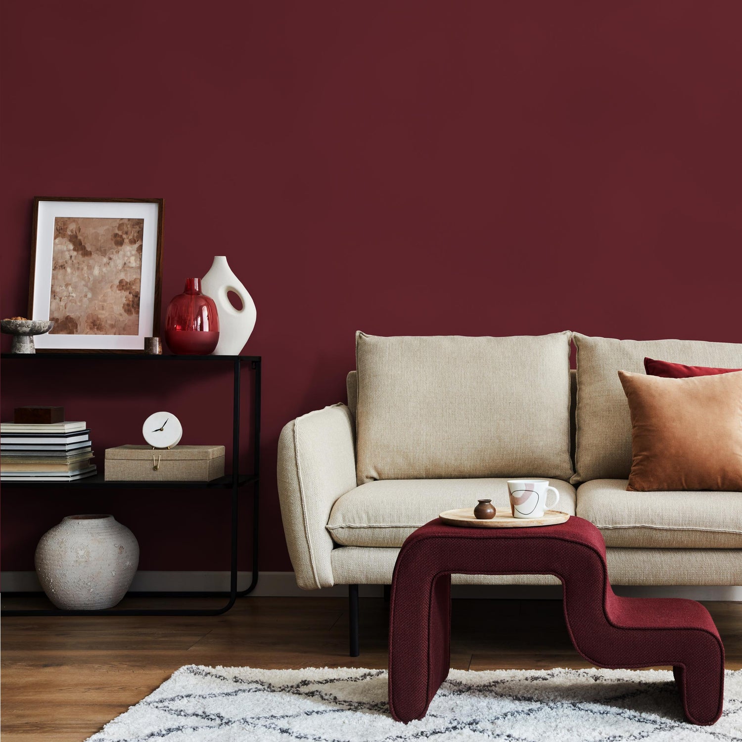 Deep Merlot Wallpaper / Solid Color / A Moody and Sophisticated Wall Covering in Burgundy and Wine Red - E151