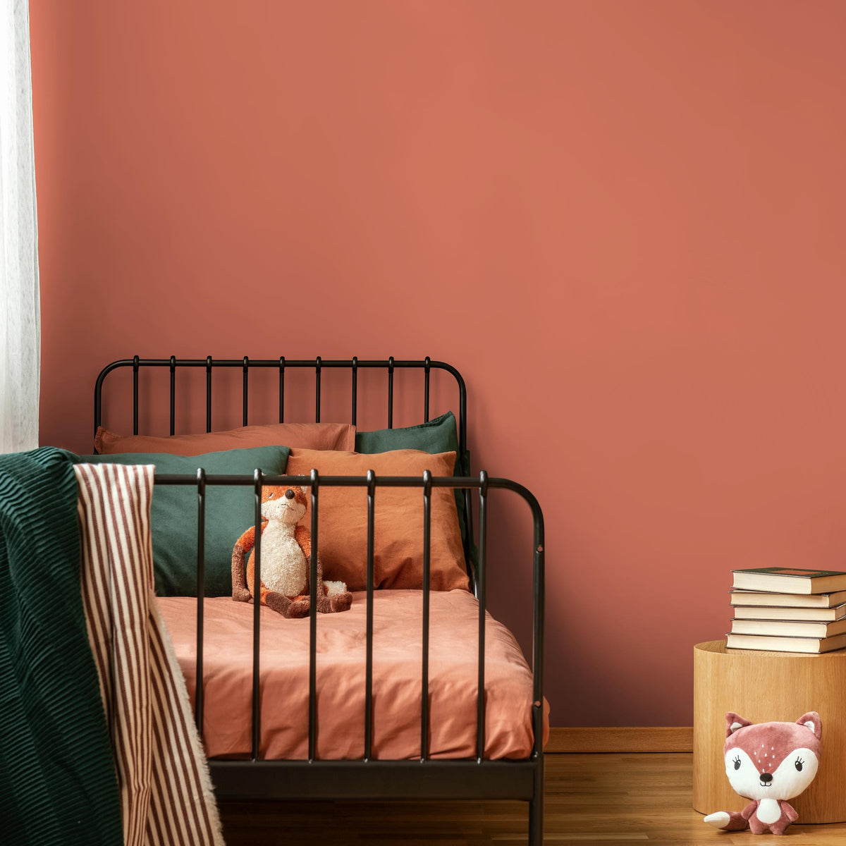 Coral Spice Wallpaper / Solid Color in a Warm Terracotta Orange Hue - E159