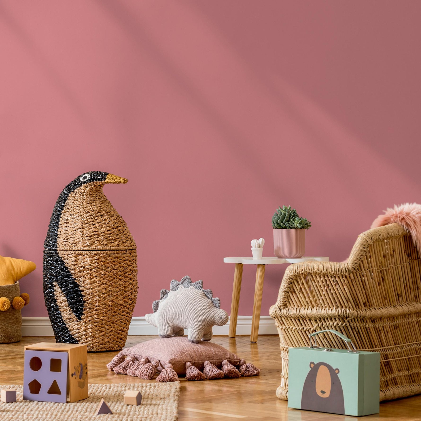 Coral Blush Wallpaper / Solid Color / Minimalist Accent Wall in a Warm Dusty Rose - E161