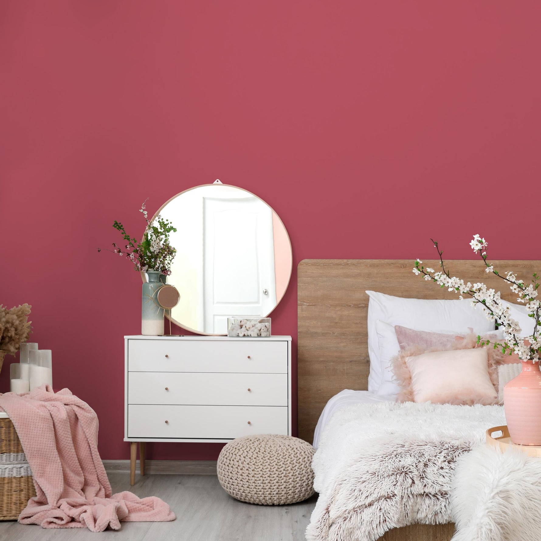 Rosewood Blush Wallpaper / Solid Color / A Rich Modern Hue in Deep Rose and Muted Red - E153