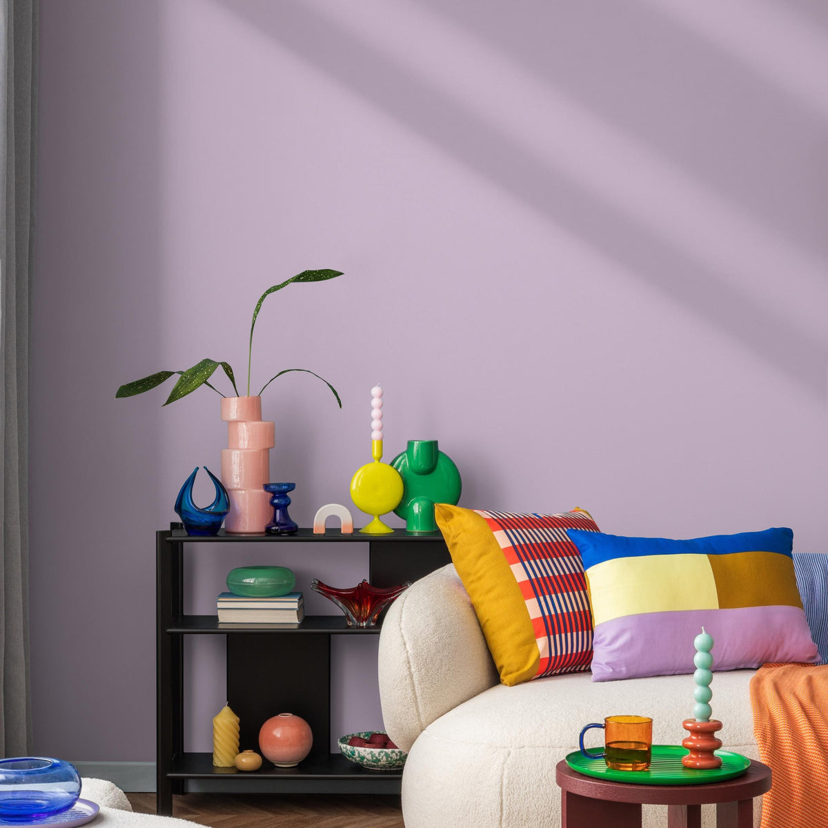 Orchid Blush Wallpaper / Solid Color / A Minimalist Design in Soft Mauve and Lavender - E222