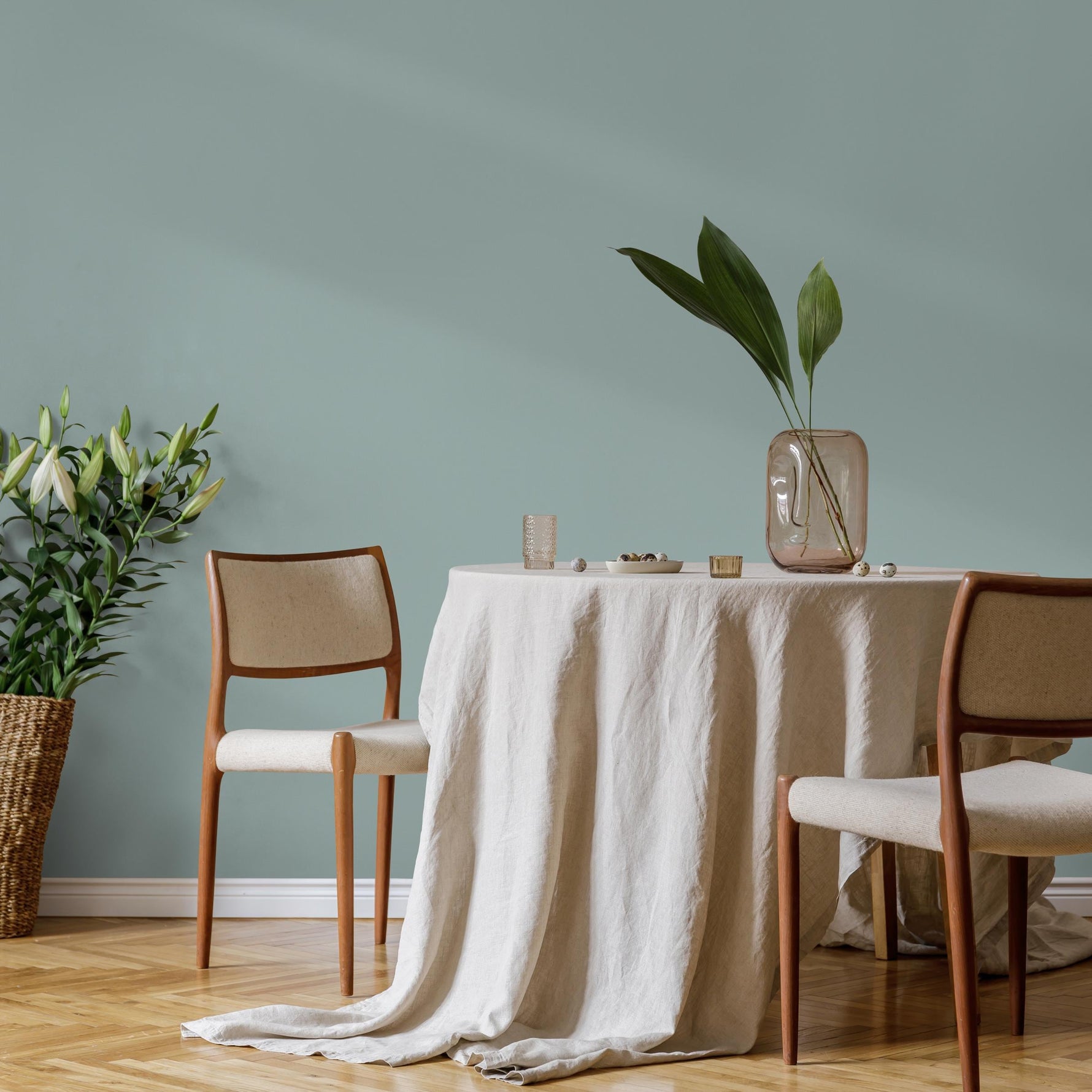 Cool Mint Blue Wallpaper / Solid Color / A Minimalist Design in a Calming Sage Green - E229