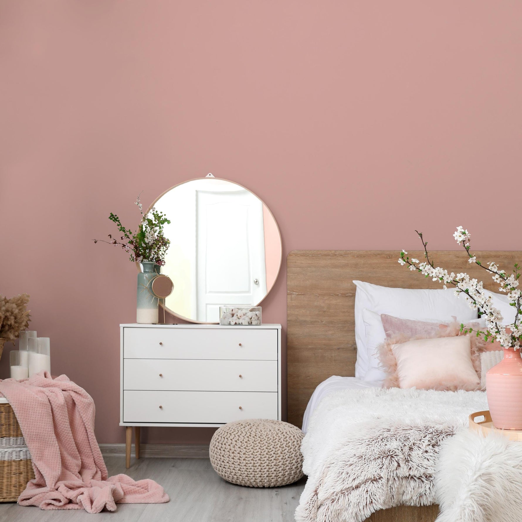 Peach Blush Wallpaper / Solid Color / A Minimalist Design in Soft Apricot and Light Coral - E212
