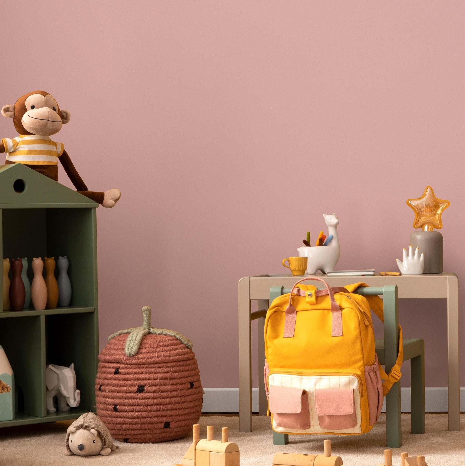 Peach Blush Wallpaper / Solid Color / A Minimalist Design in Soft Apricot and Light Coral - E212