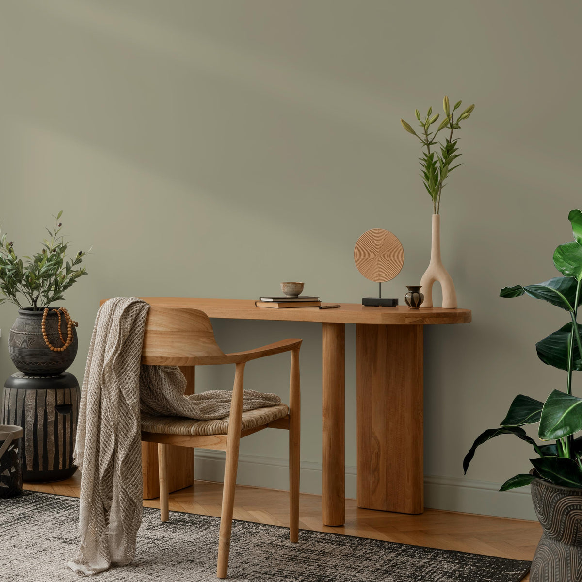 Faded Olive Wallpaper / Solid Color with a Modern Minimalist Aesthetic in Earthy Sage Green - E231