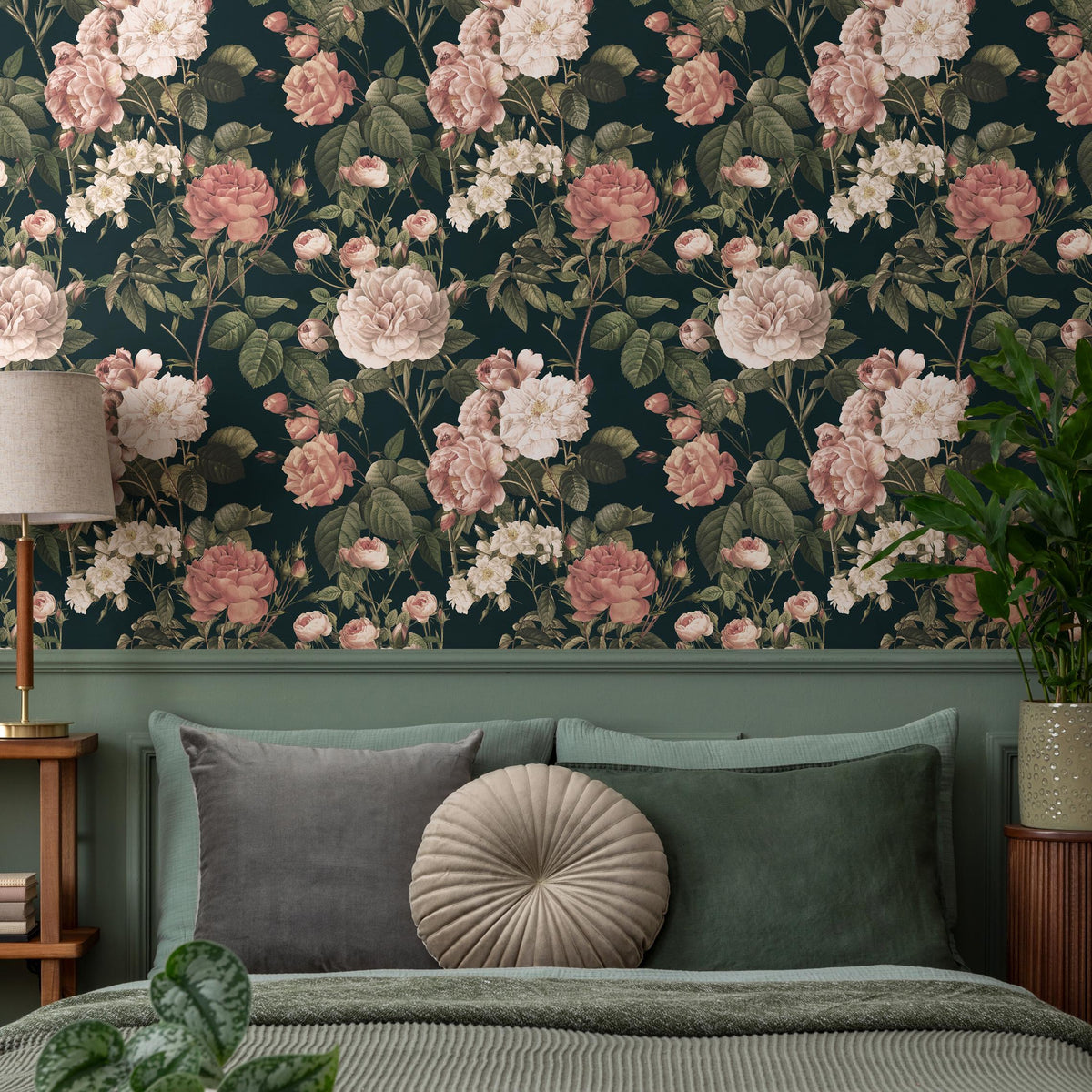 Floral Wallpaper with Vintage Roses in Dark Green, Pink, and White - E302