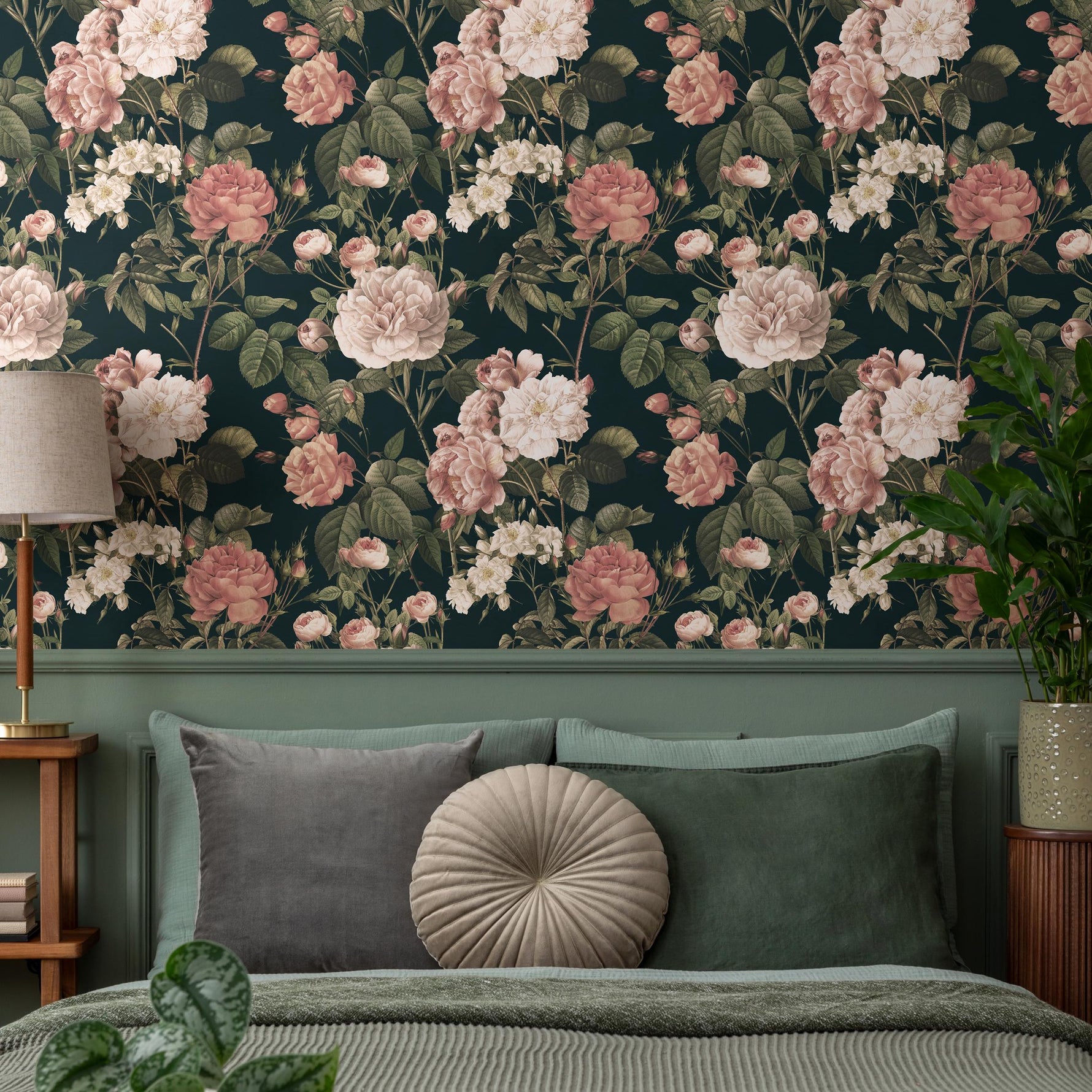 Floral Wallpaper with Vintage Roses in Dark Green, Pink, and White - E302