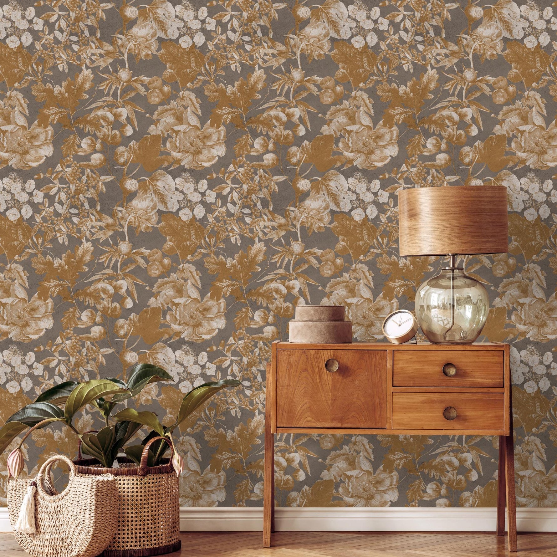 Botanical Wallpaper with a Vintage Floral Motif in Gold, Beige, and Gray - E281