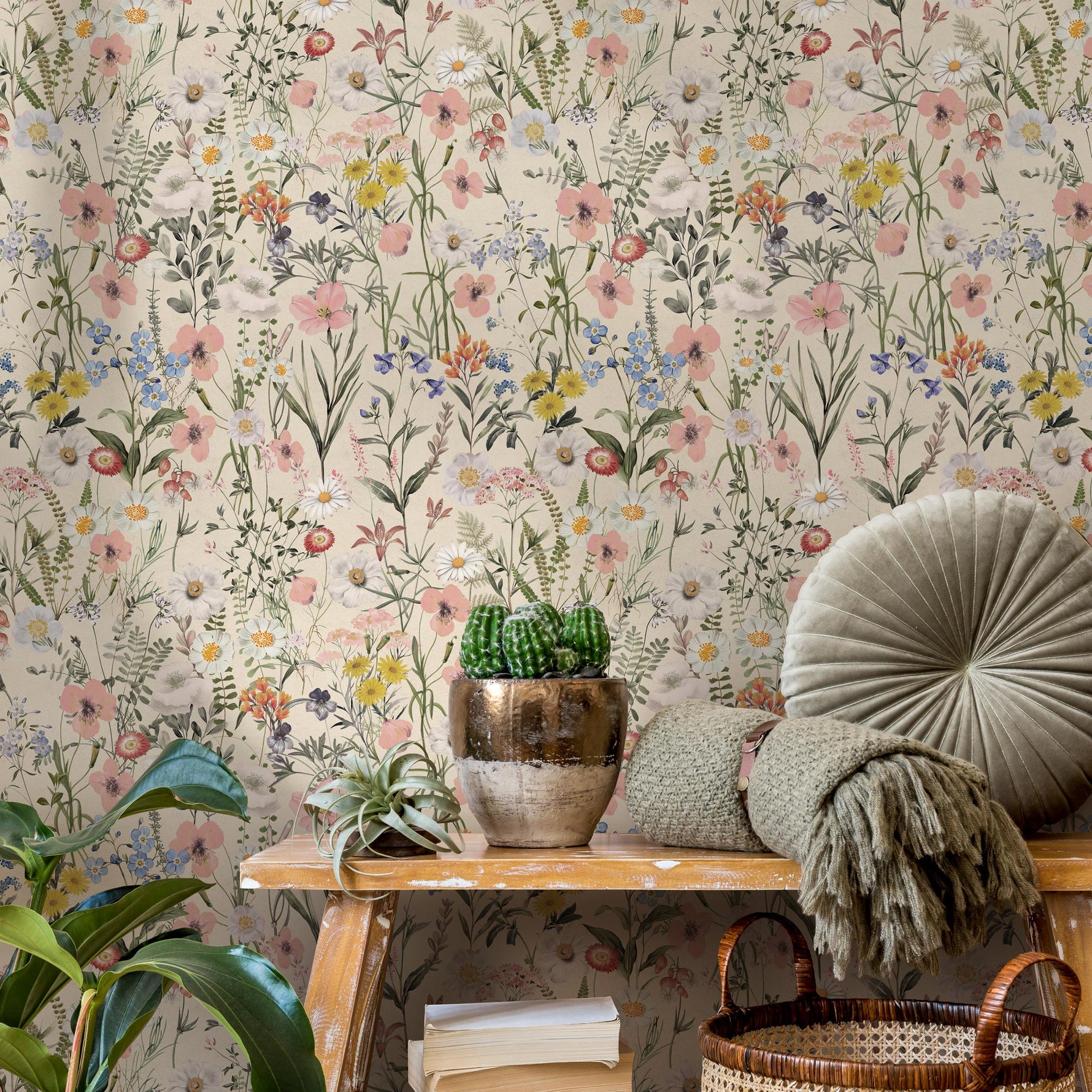 Wildflower Wallpaper with a Vintage Meadow Motif in Pink, Blue, and Yellow - E286