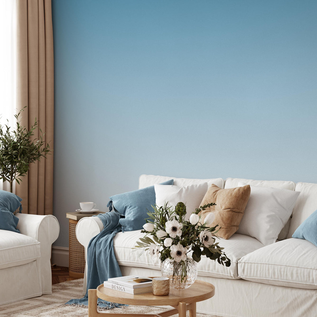 Ombre Wallpaper with a Subtle Gradient Effect in Blue - E253