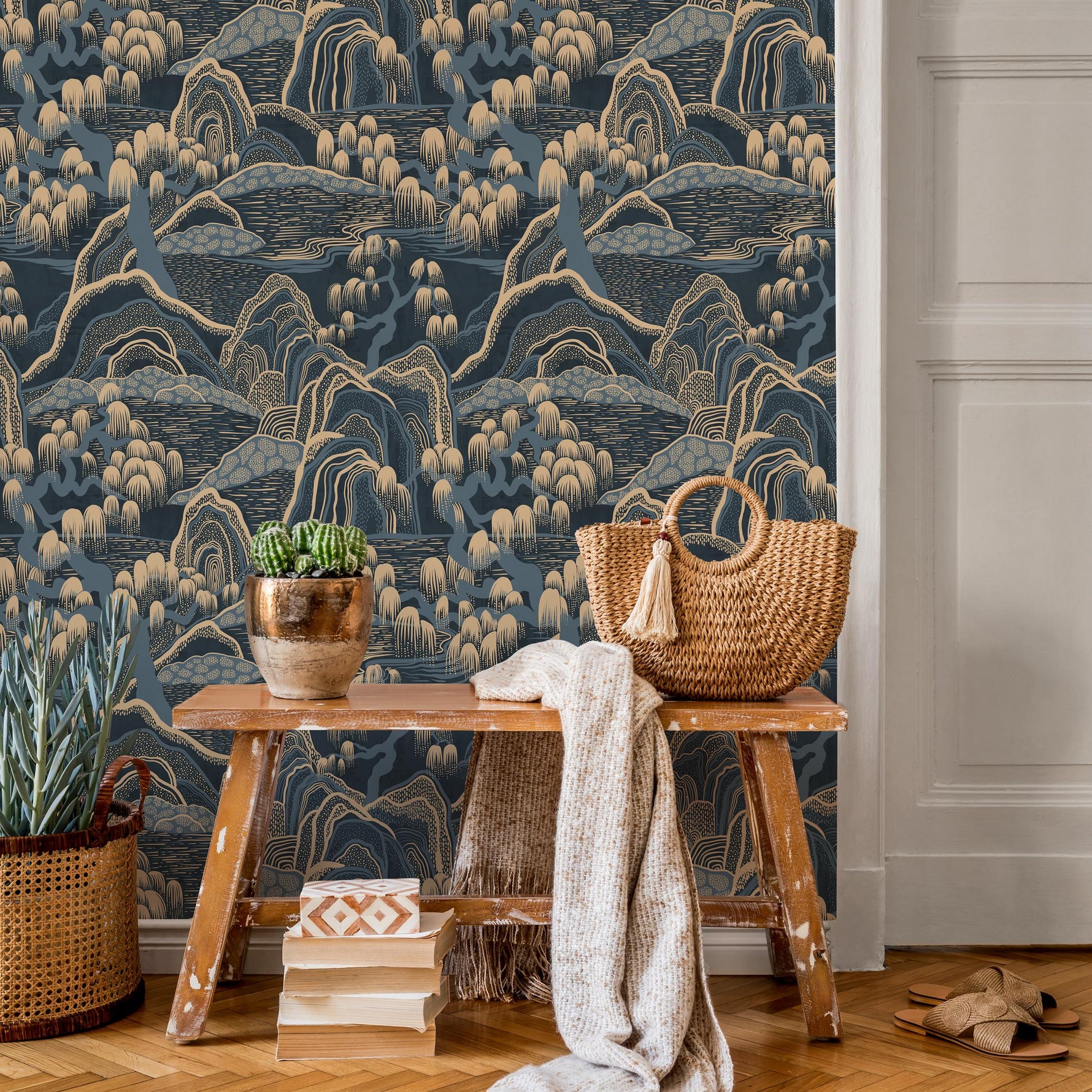 Chinoiserie Wallpaper with a Japanese Mountain Landscape in Navy Blue and Beige - E321