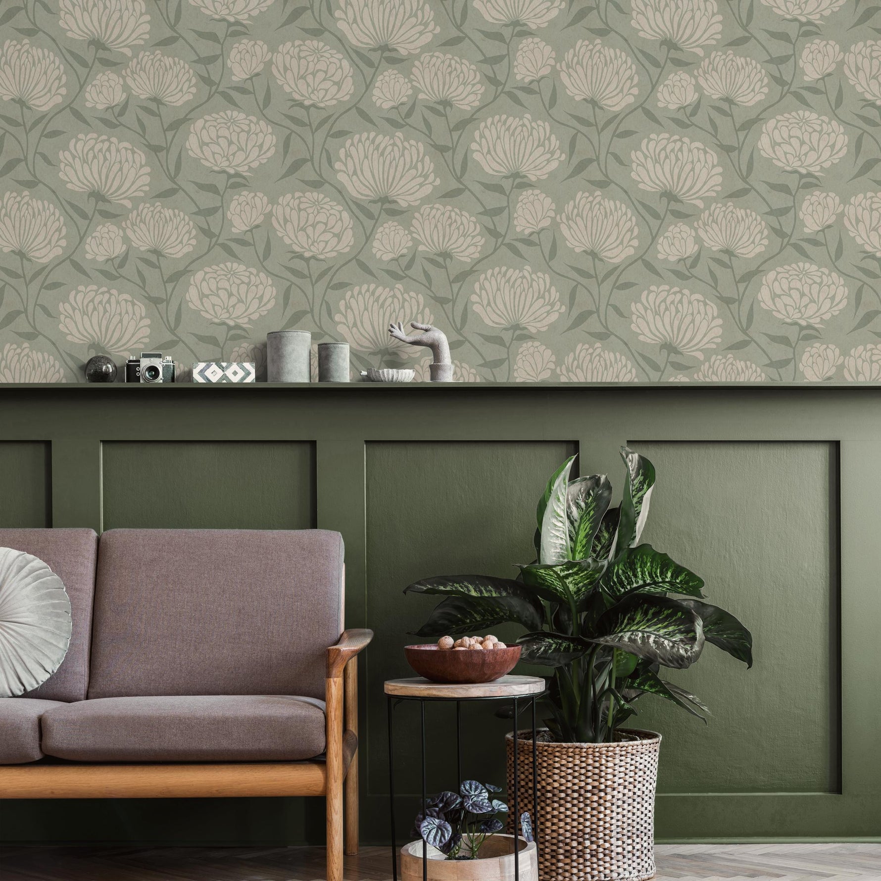 Floral Wallpaper with Stylized Chrysanthemum Blooms in Sage Green and Cream - E372