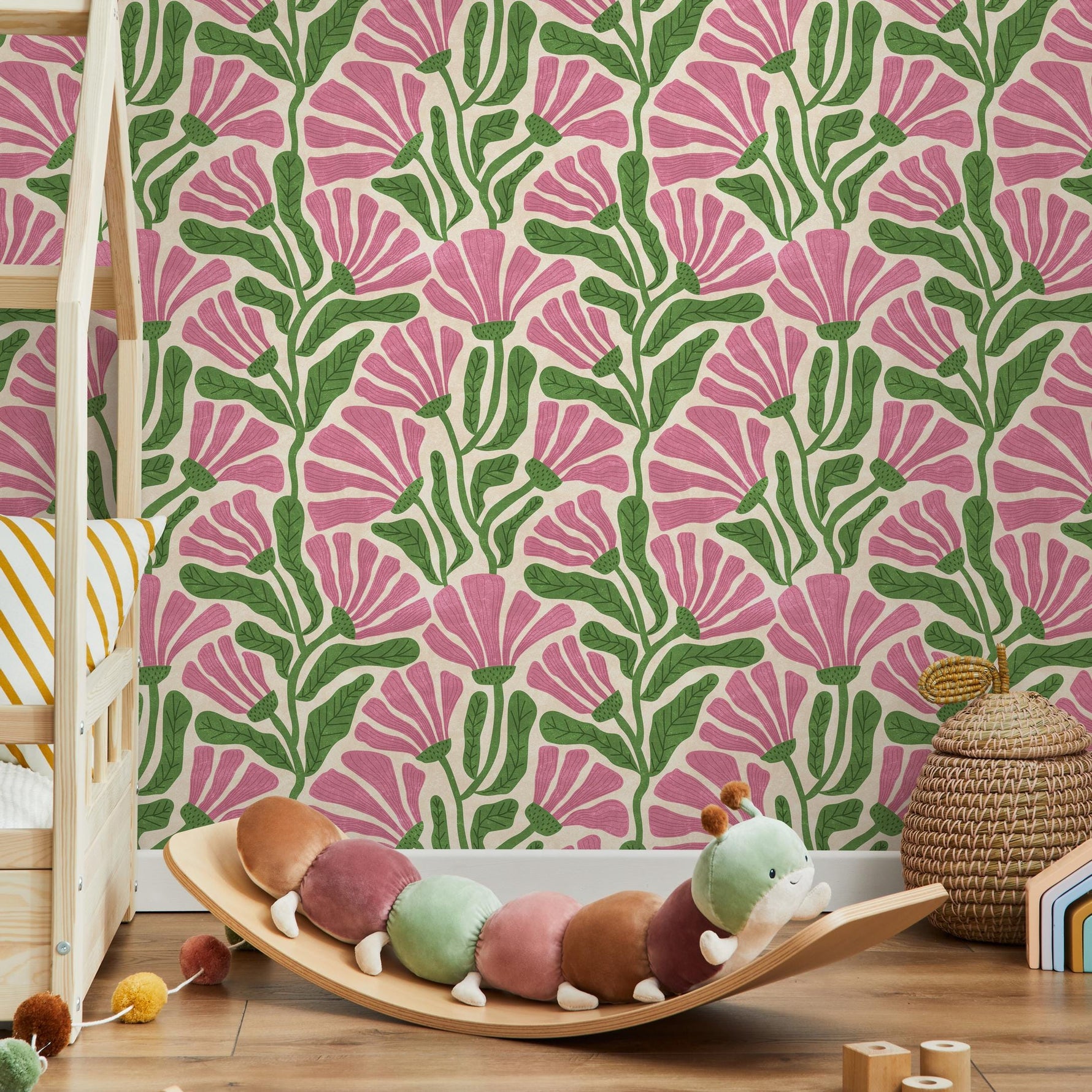 Floral Wallpaper Featuring Stylized Flowers in Pink and Green - E353