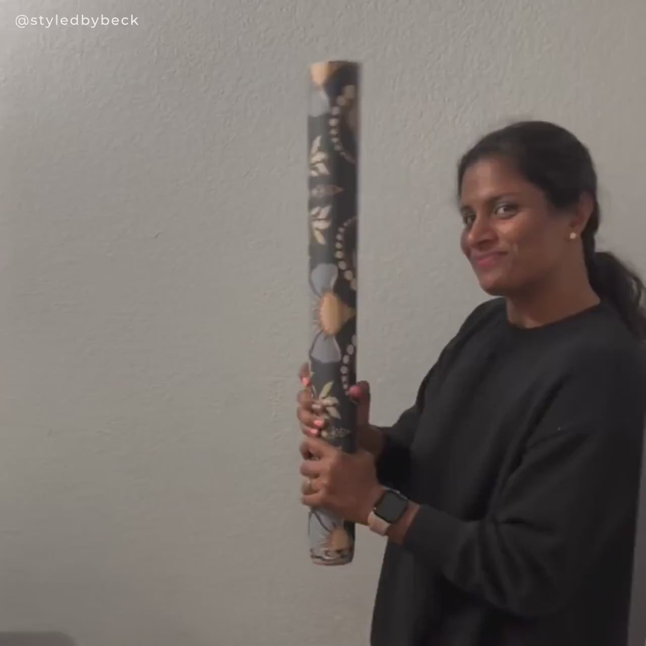 Floral Wallpaper with Vintage Roses in Pink, Green, and Black - E306