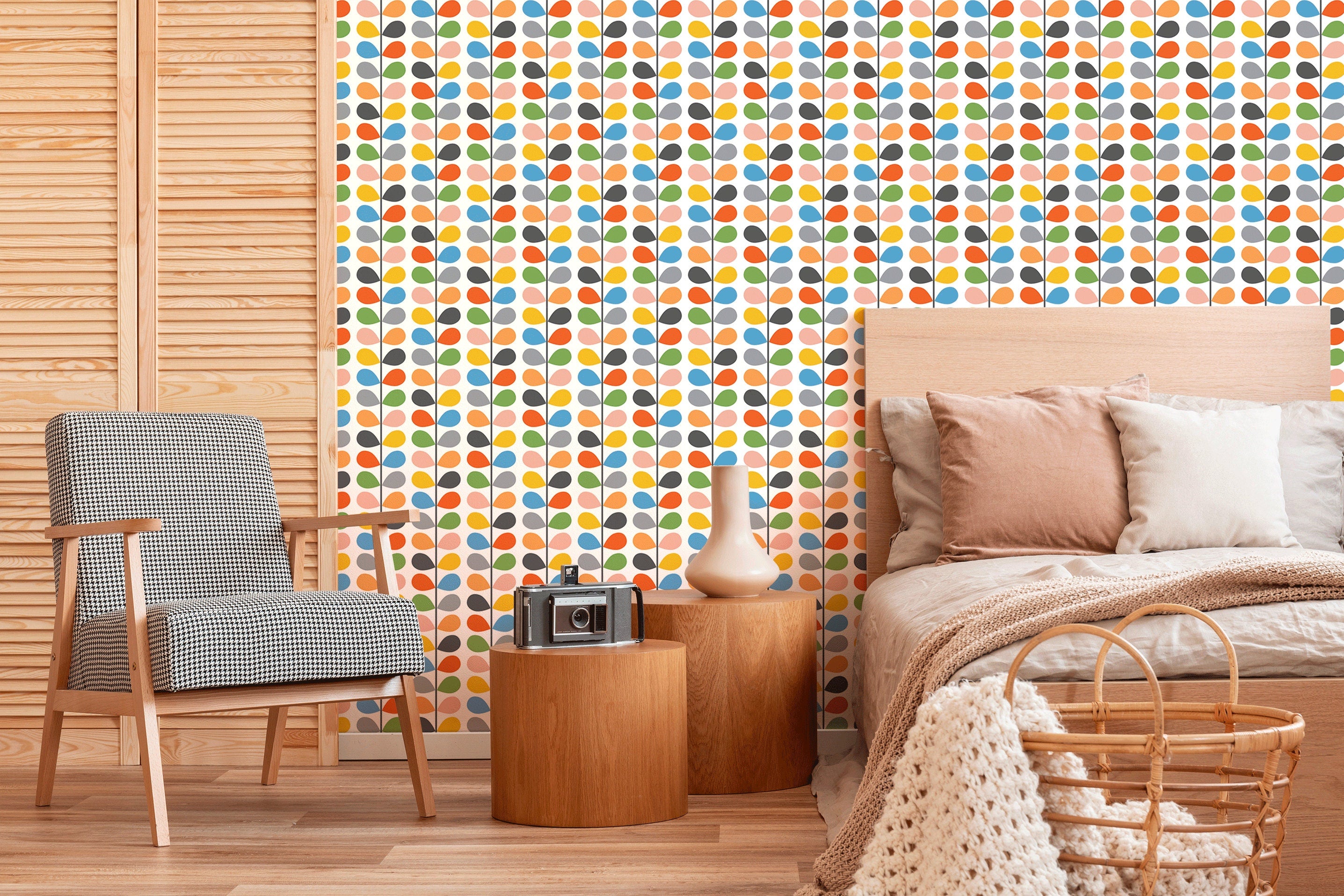 104814  Graham  Brown Retro Brights Removable Wallpaper