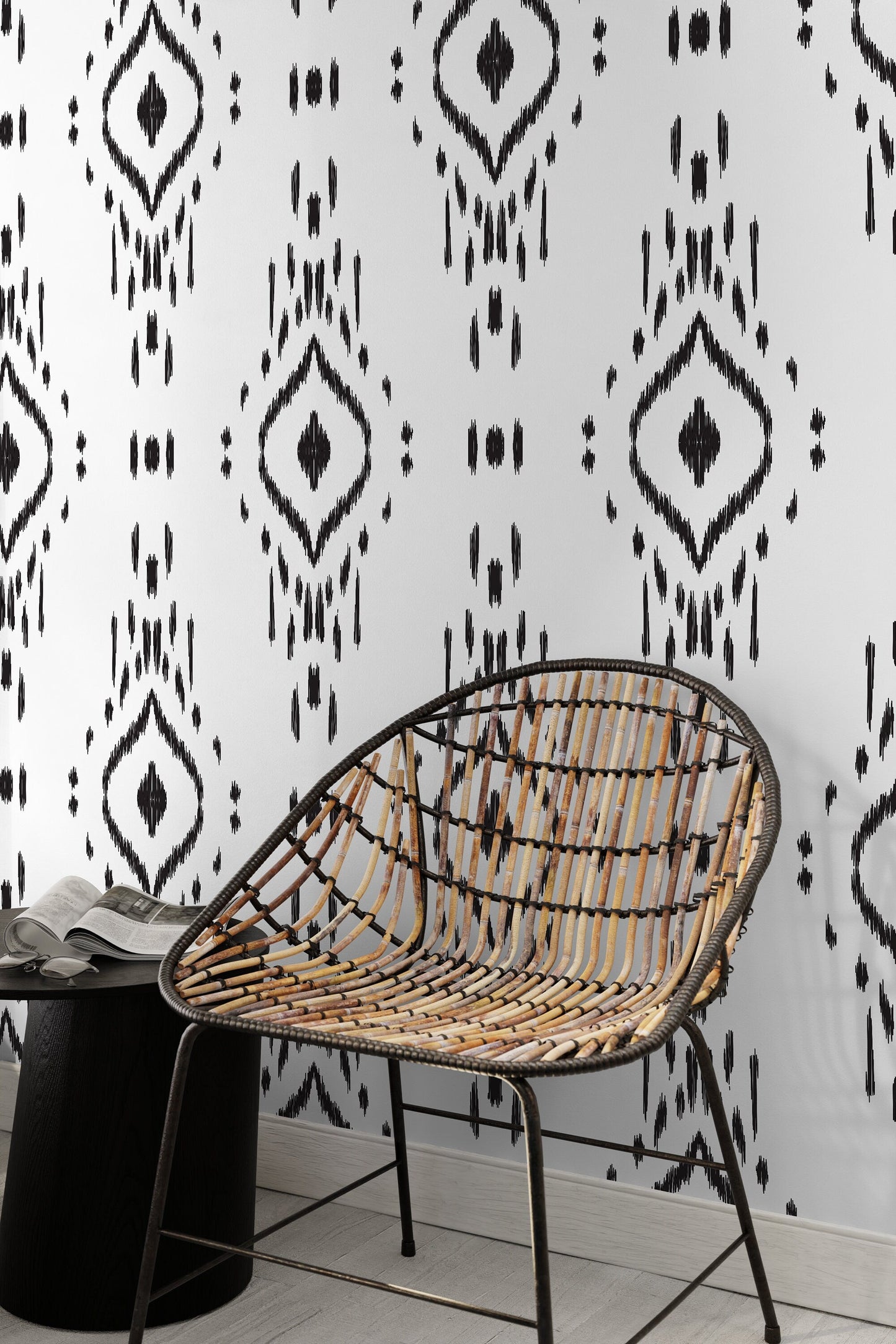 Black and White African Wallpaper / Peel and Stick Wallpaper Removable Wallpaper Home Decor Wall Art Wall Decor Room Decor - C803