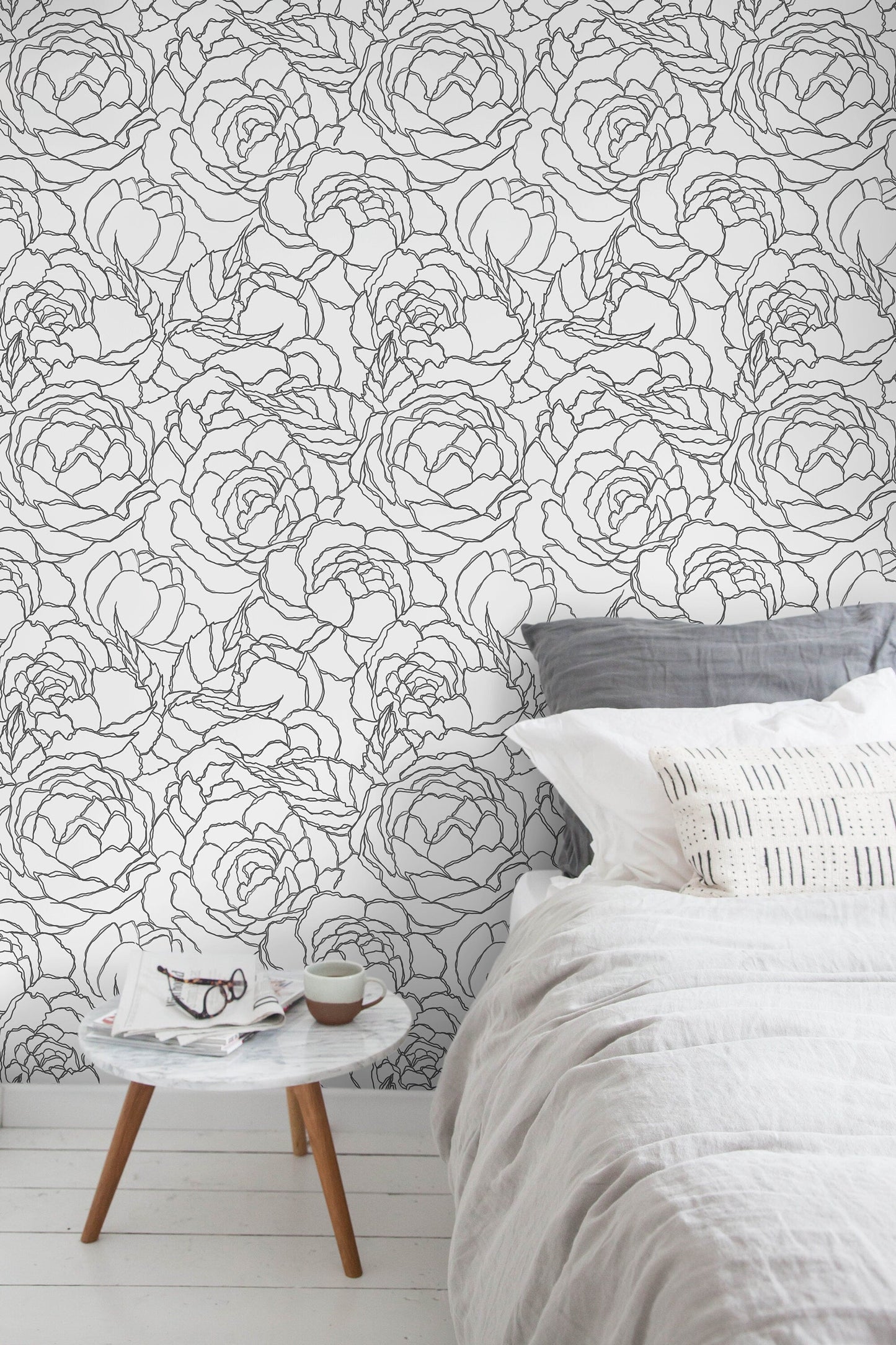 Gray Large Floral Wallpaper / Peel and Stick Wallpaper Removable Wallpaper Home Decor Wall Art Wall Decor Room Decor - C872