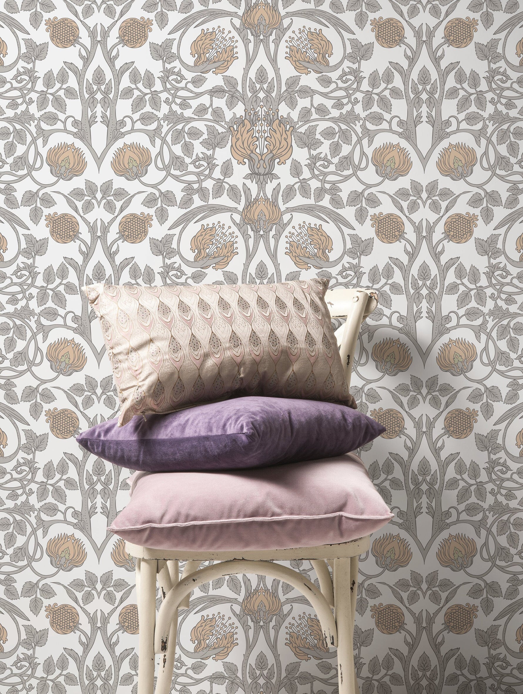 Beige Floral William Morris Wallpaper / Peel and Stick Wallpaper Removable Wallpaper Home Decor Wall Art Wall Decor Room Decor - D043