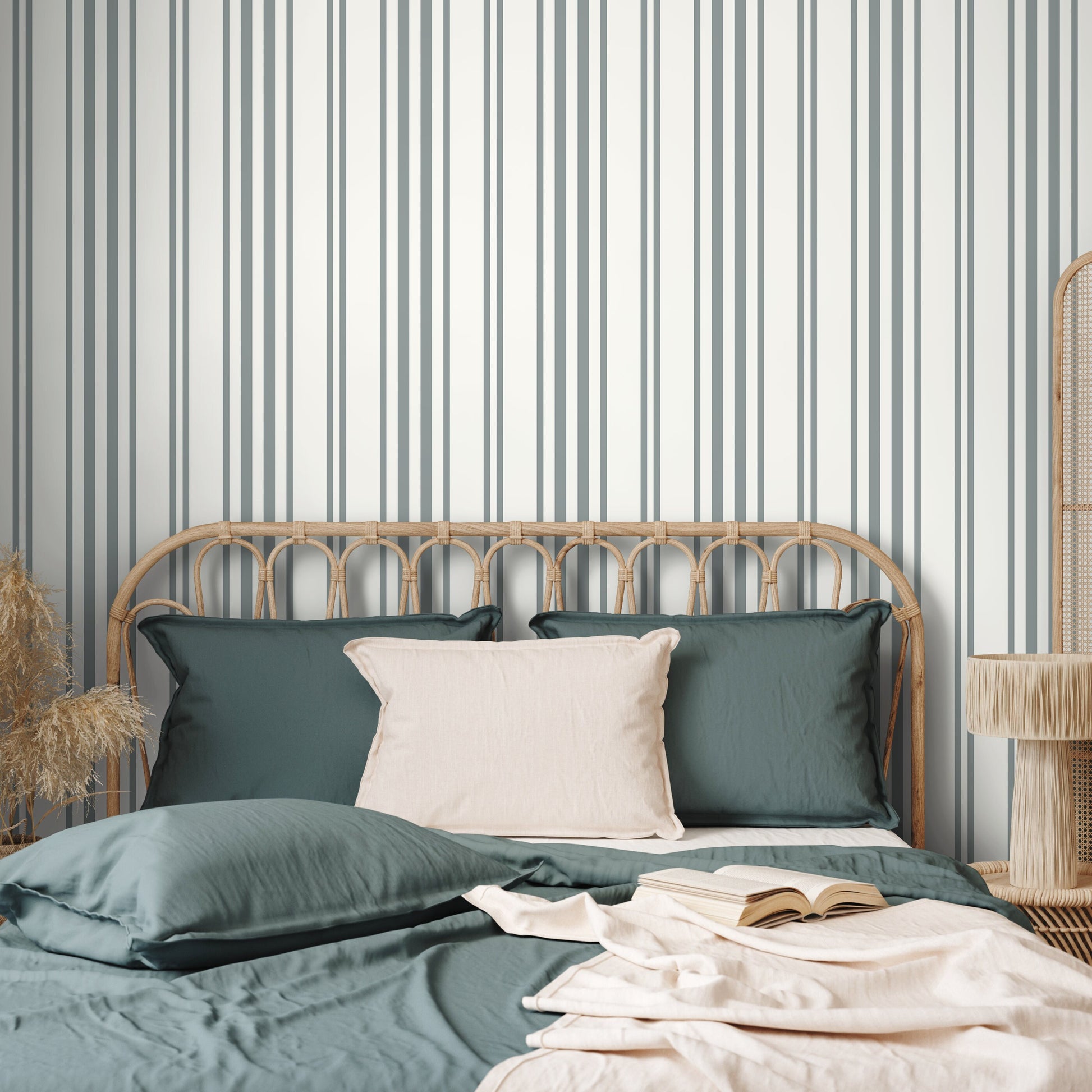 Grey Striped Wallpaper Farmhouse Wallpaper Peel and Stick and Traditional Wallpaper - D785