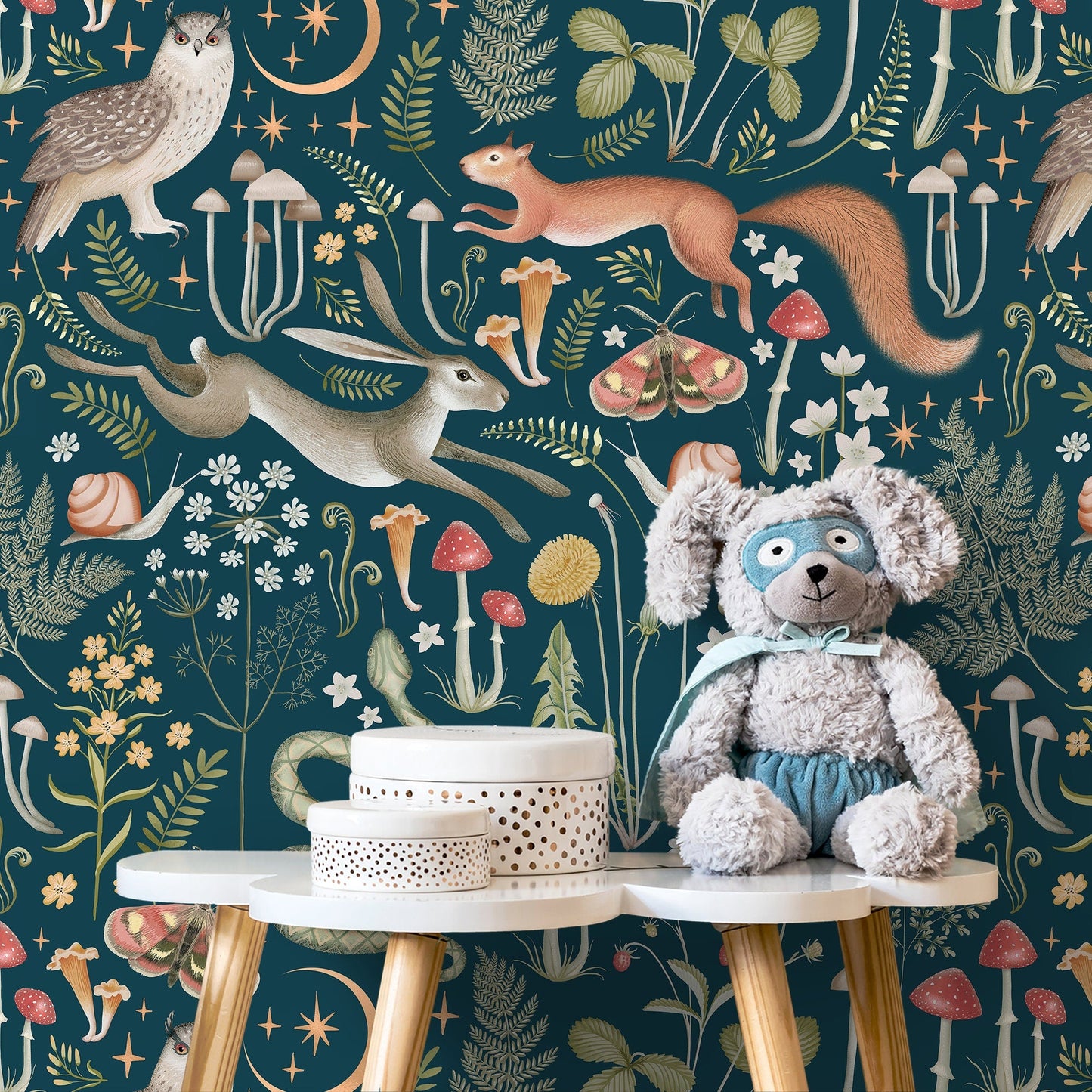 Woodland Wallpaper Forest Animal Wallpaper Peel and Stick and Traditional Wallpaper - D929